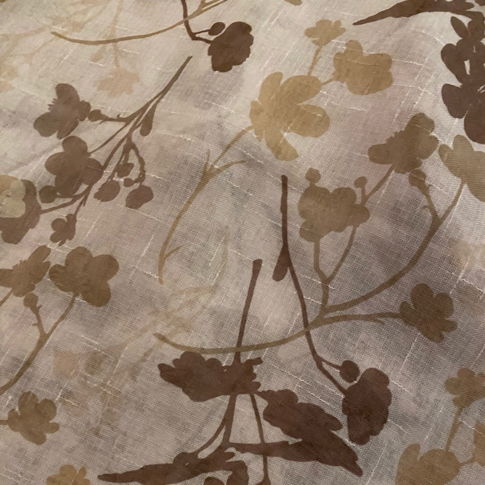 Curtain 2 panels